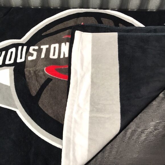 Pottery barn teen Houston Rockets large beach towel - Picture 3 of 9